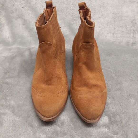 Mossimo Supply Co Boots Womens 7 Western Ankle Bootie Brown Faux Suede Heels - Picture 9 of 9